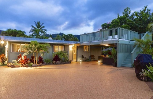 Waimanalo House | Tropical Waimanalo Home