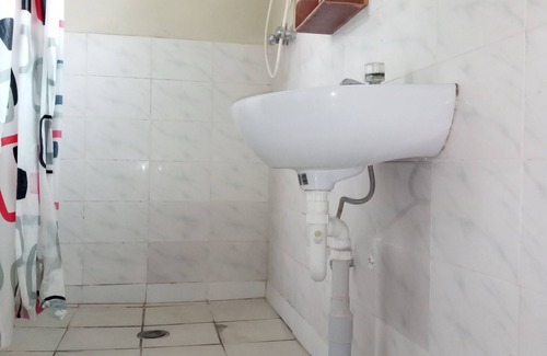 Luganville Hostel | Tropicana Motel & Backpackers