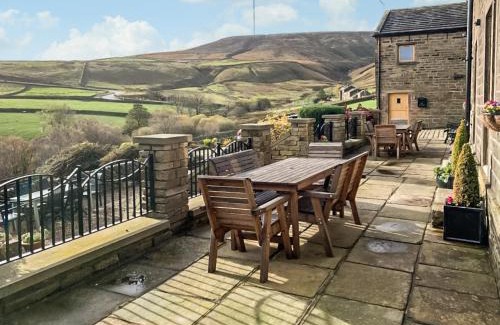 Holmfirth House | Trough Cottage - Uk48424