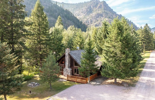 Clinton Cabin | Trouthaus - offered by Rock Creek Trout Bums