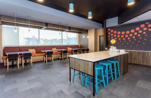 Panama City Beach Hotel | Tru By Hilton Panama City Beach