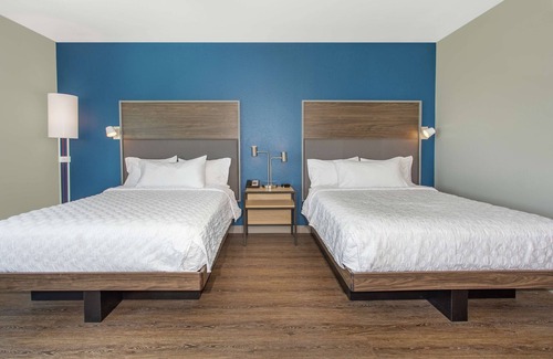 Midvale Hotel | Tru by Hilton Salt Lake City Midvale