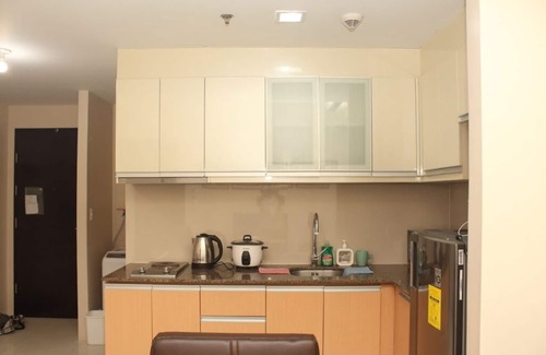 Pasay Condo | True 1-Bedroom Corner w/2 AC - Casino-NAIA Airport