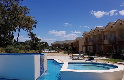 Barra de Chapagua Hotel | Trujillo Beach Eco Resort