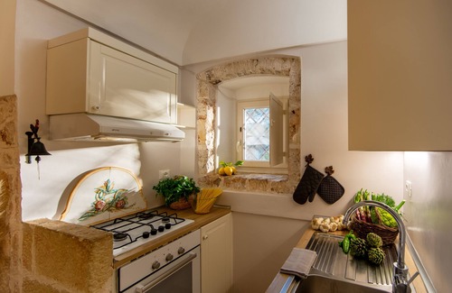 Ceglie Messapica Villa | Trulli Inn Villa: private massive pool, garden, wifi, bbq