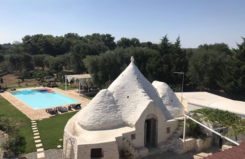 Ceglie Messapica House | TRULLO AND VILLA WITH 8/12 BEDS WITH POOL, BARBECUE, LAUNDRY, PARKING