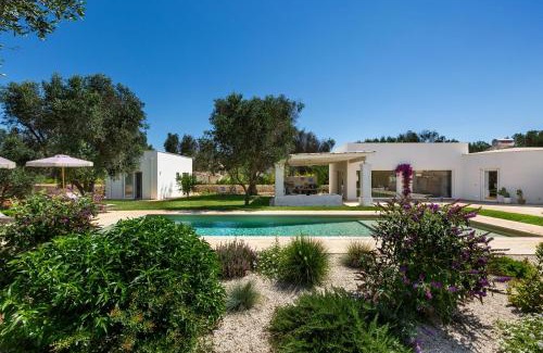San Vito dei Normanni Villa | Trullo Gritti by Perle di Puglia