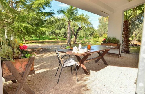 San Vito dei Normanni Villa | Trullo l'Alcova. Quiet place, furnished with love, bbq, wifi. BEACH AT 10 KM.