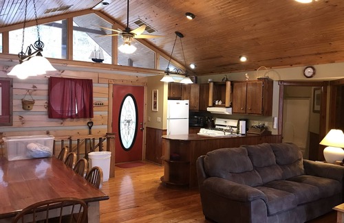 Magnet Cabin | Truly exceptional and comfortable luxury log cabin