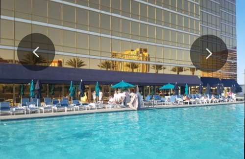 Las Vegas Apartment | Trump International walking distance to Las Vegas Strip