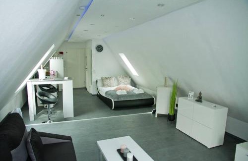 Dortmund Apartment | TRUTH Studio - Küche - Top Internet - Parkplatz - Modern