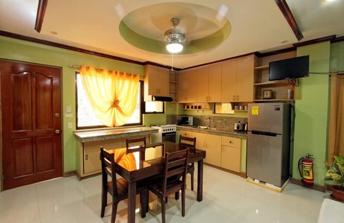 Cebu Apartment | TSL Unit H Well furnished Apartment