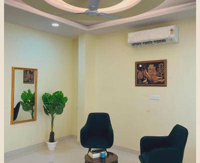 Jaipur Bed & Breakfast | TT Homes Homestay for Cozy Family Stay in Jaipur