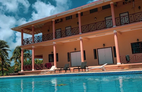 Salybia Village Villa | Large Pool & Beach House in a Family Friendly Environment