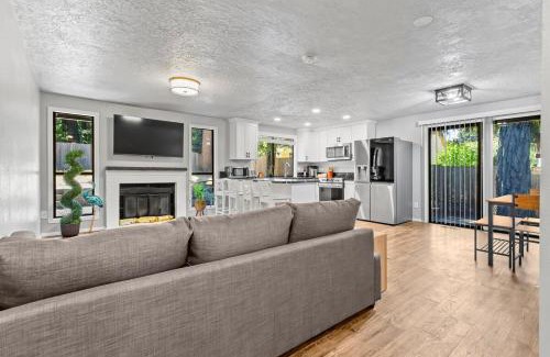 Sherwood - Tualatin South House | Tualitin Retreat Big Backyard