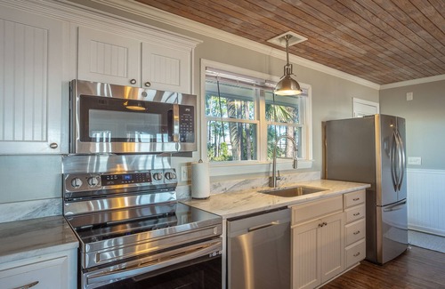 Alligator Point House | "Tucked Away" Private Beachfront Home in Secluded Area