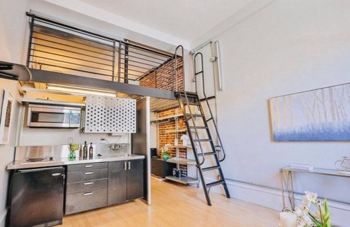 Civic Center Apartment | Tucked in Cultural Epicenter of the City in San Francisco