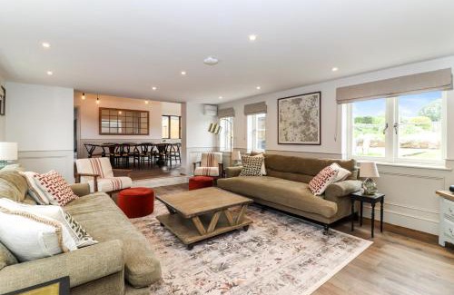 Chipperfield House | Tuffs Farm