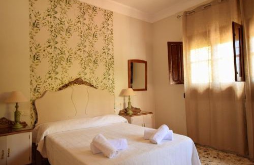 Ugijar House | tuGuest Hortichuela House