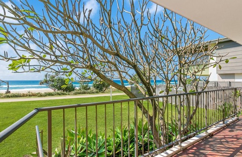 Tugun Apartment | Tugun By The Beach Unit 1 Seaside Serenity on Bilinga Beach and close to Tugun with Wi-Fi Inc.
