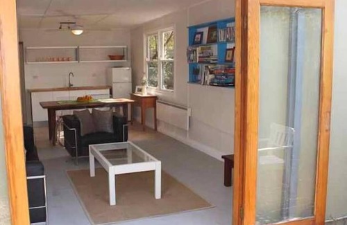 Bundeena House | Tui Cottages - House+Cottage - close to beach