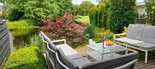 Municipality of Leeuwarden Apartment | Tuinhuis Vijverzicht