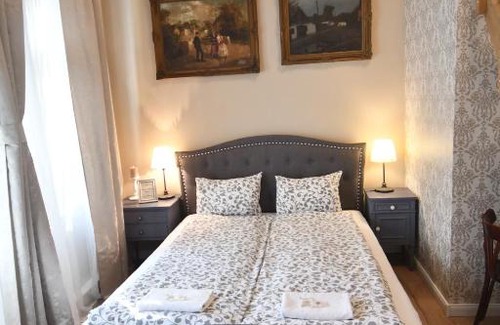Szolnok Bed & Breakfast | Tulipán Villa Panzió