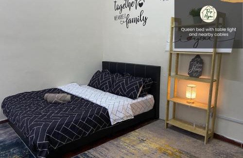 Hulu Selangor House | Tulip Hijau Homestay - Bukit Beruntung - 4Bedrooms