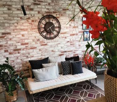 Jantar Bed & Breakfast | Tulipanowy Gościniec