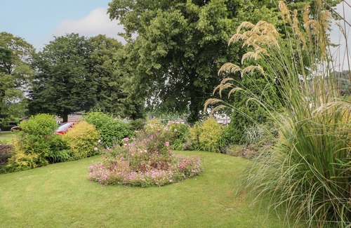 Ashover Cottage | TULIPTREE, family friendly, character holiday cottage in Ashover