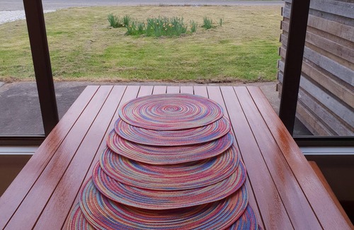 Tullah House | Tullah HideAway - Lakeside & Mountain Views