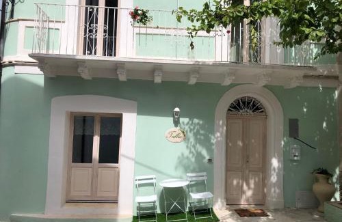 Giuliano Teatino House | Tullia -intera casa-