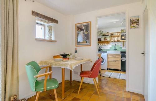 Walford House | Tump Cottage - One Bedroom House, Sleeps 2