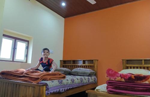 Sringeri House | Tunga Teera