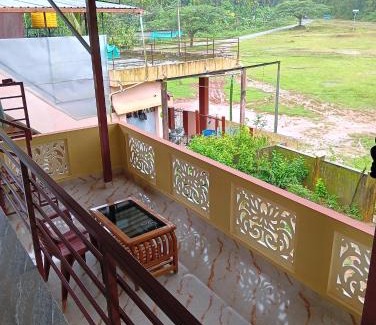Sringeri House | Tunga Teera