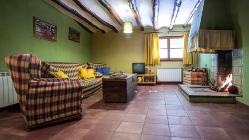 Alloza House | Turismo Rural La Ojinegra