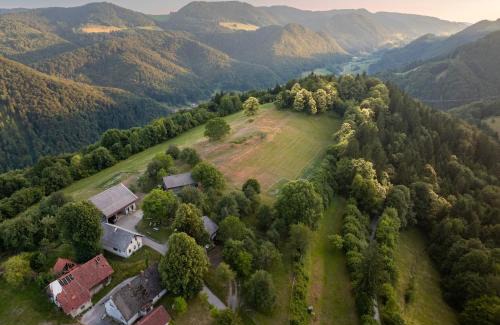 Vidrga House | Turistična kmetija Pod kostanji - FarmStay Pod kostanji
