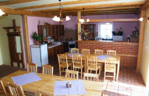 Martinkovice House | Turistická základna u Nývltů
