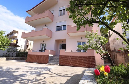 Piskupat House | Turka Lake House