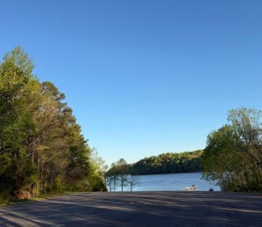 Tullahoma Ski Chalet | Turkey Creek Cabin Rentals #2 at Tims Ford lake