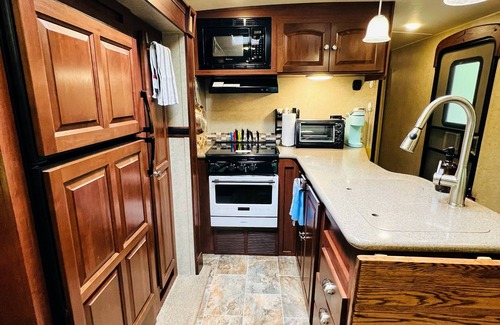 Wollaston House | Turkey Hill RV Cottage