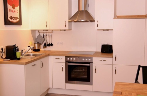 Eslohe Apartment | Turmhaus - Vacation on the estate