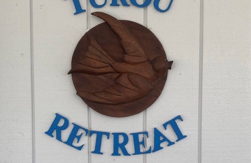 Tapere of Titikaveka House | TUROU RETREAT Rarotonga sleeps 12 near MURI BEACH