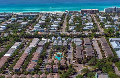 Villages of Crystal Beach House | Turtle Cove