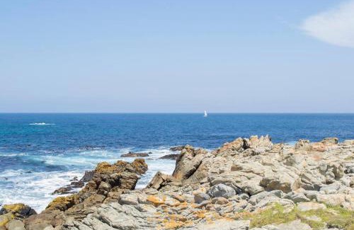 Elgin House | Turtle Creek in Pringle Bay
