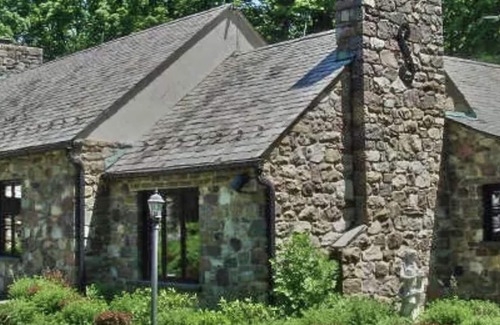 Newfoundland House | Tuscany Manor Inn Weddings. family reunions. corporate.