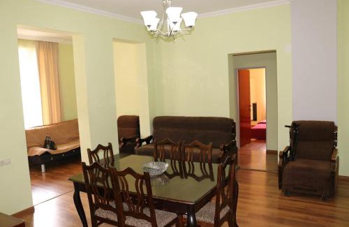 Tsageri House | Tvishi Guest House