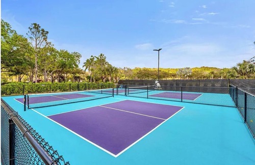 Twin Eagles Condo | Twin Eagles Golf Covent Garden Full Golf Membership