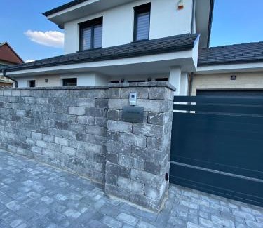 Gyal Apartment | TWIN HOUSE