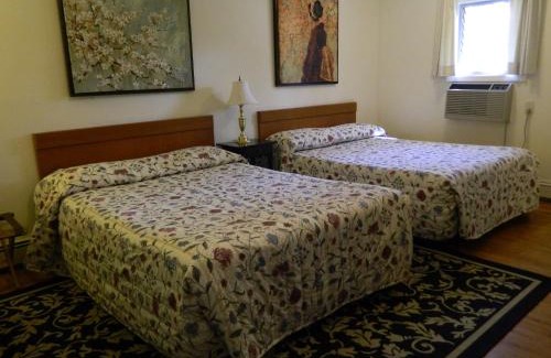Manasquan Hotel | Twin Oaks Motel